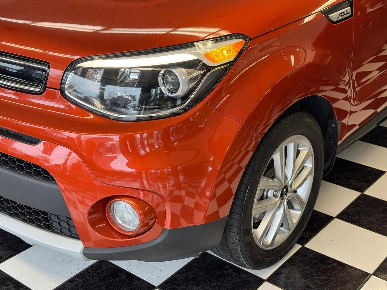 2019 Kia Soul EX+Camera+ApplePlay+Hetaed Steering+CLEAN CARFAX Photo