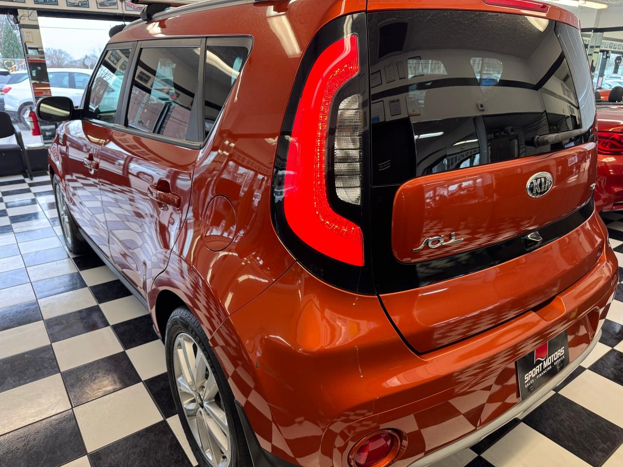 2019 Kia Soul EX+Camera+ApplePlay+Hetaed Steering+CLEAN CARFAX Photo