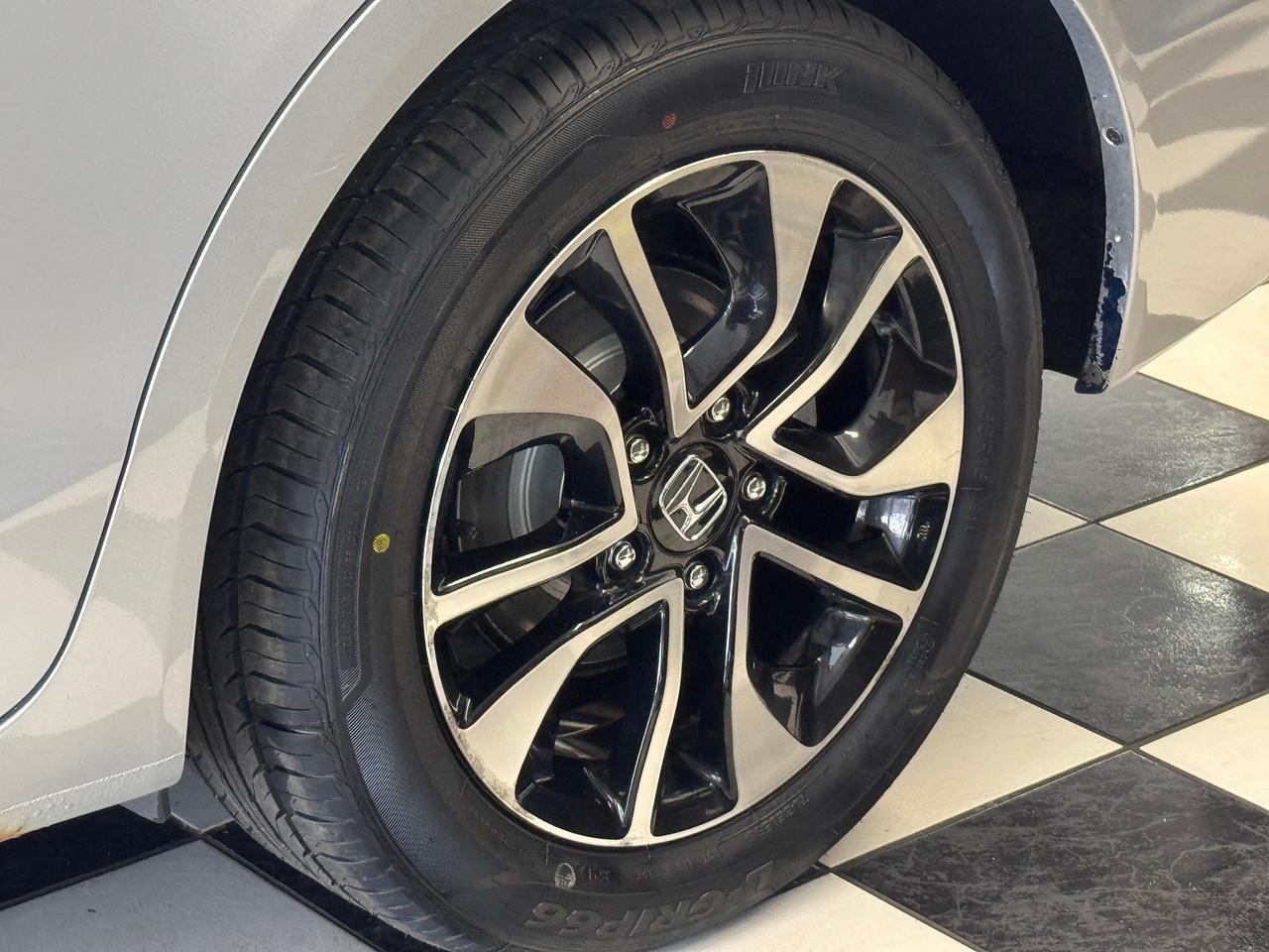2015 Honda Civic EX+New Tires+Brakes+Camera+Heated Seats+Sunroof Photo
