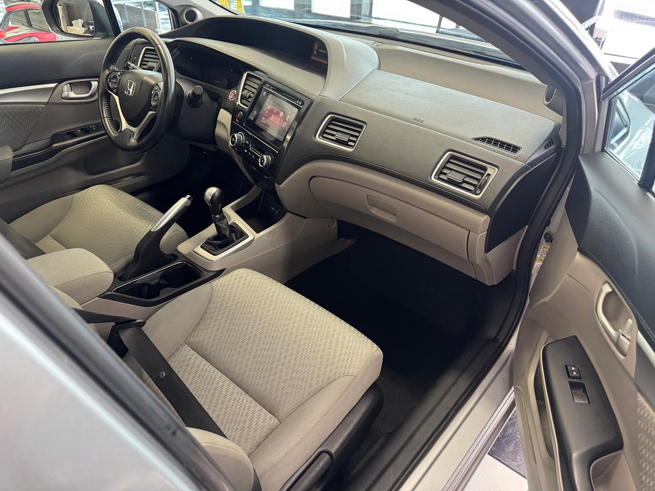 2015 Honda Civic EX+New Tires+Brakes+Camera+Heated Seats+Sunroof Photo