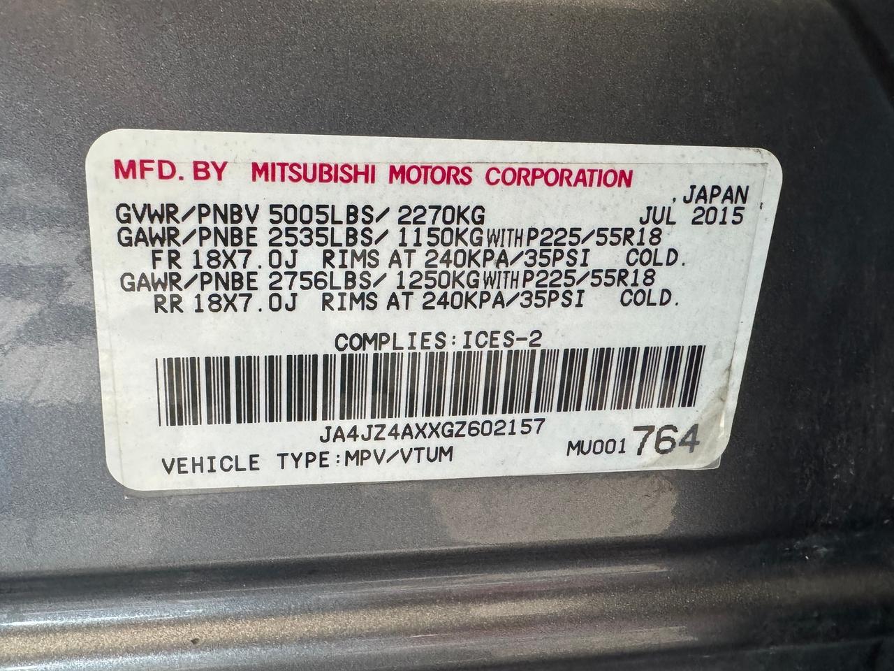 2016 Mitsubishi Outlander GT AWD 7 Passenger+Roof+AdaptiveCruise+CLEANCARFAX Photo