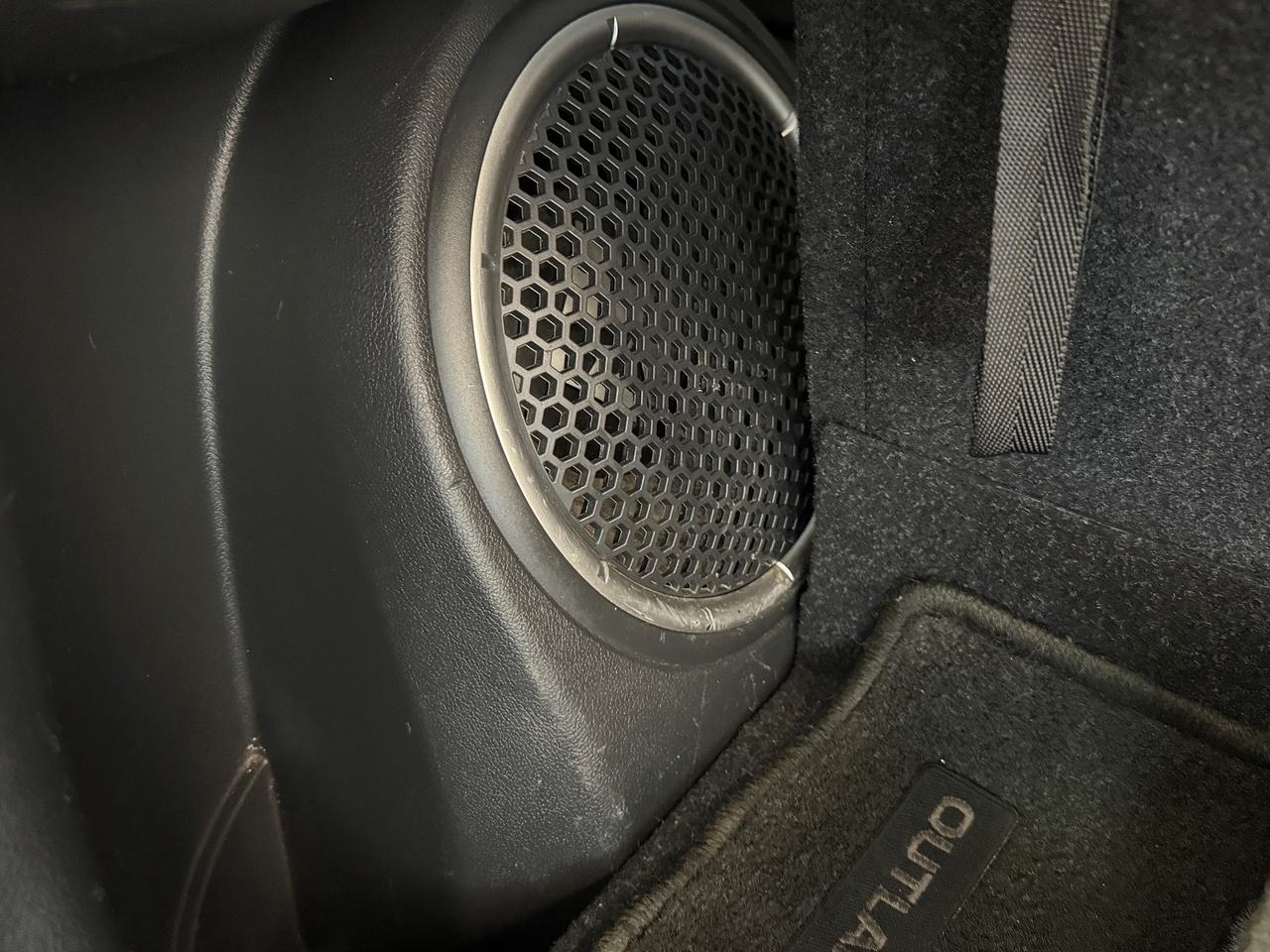 2016 Mitsubishi Outlander GT AWD 7 Passenger+Roof+AdaptiveCruise+CLEANCARFAX Photo