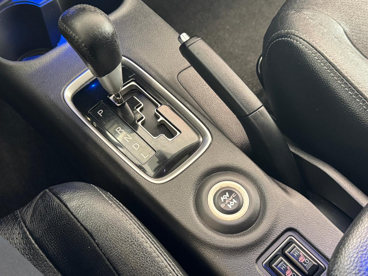 2016 Mitsubishi Outlander GT AWD 7 Passenger+Roof+AdaptiveCruise+CLEANCARFAX Photo