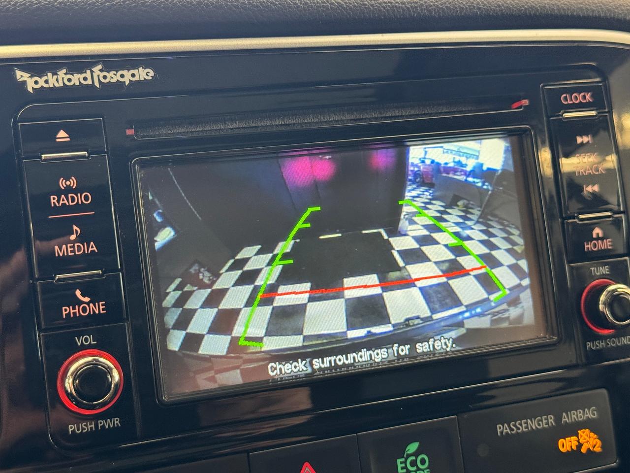 2016 Mitsubishi Outlander GT AWD 7 Passenger+Roof+AdaptiveCruise+CLEANCARFAX Photo