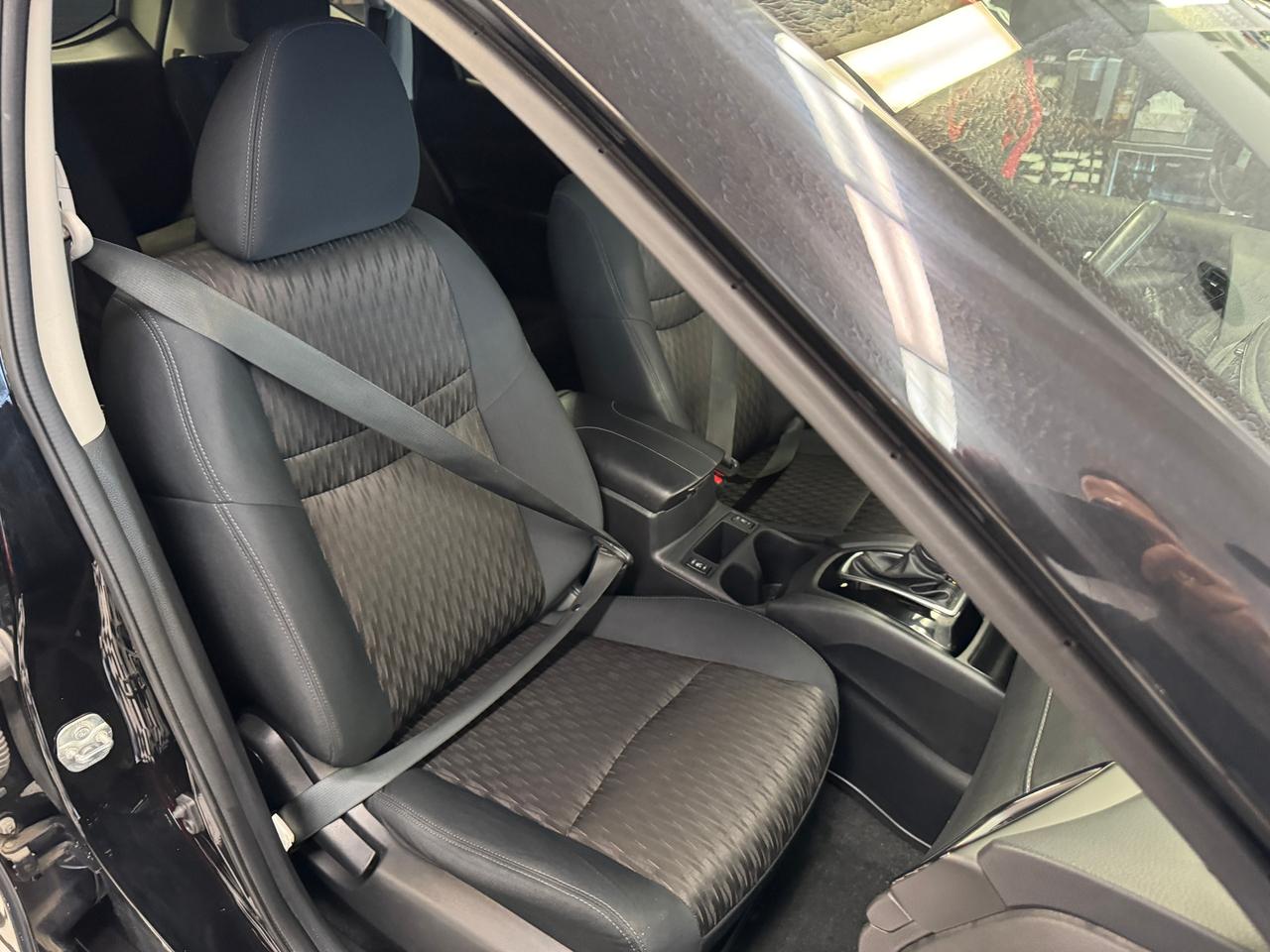 2017 Nissan Rogue SV Tech AWD+GPS+PANO Roof+Remote Start+360 Camera Photo