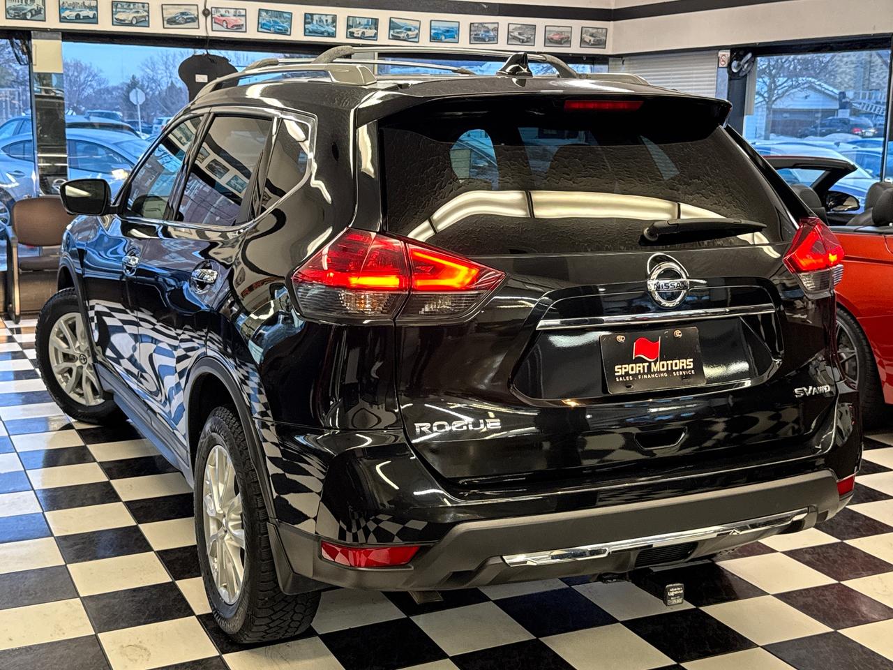 2017 Nissan Rogue SV Tech AWD+GPS+PANO Roof+Remote Start+360 Camera Photo