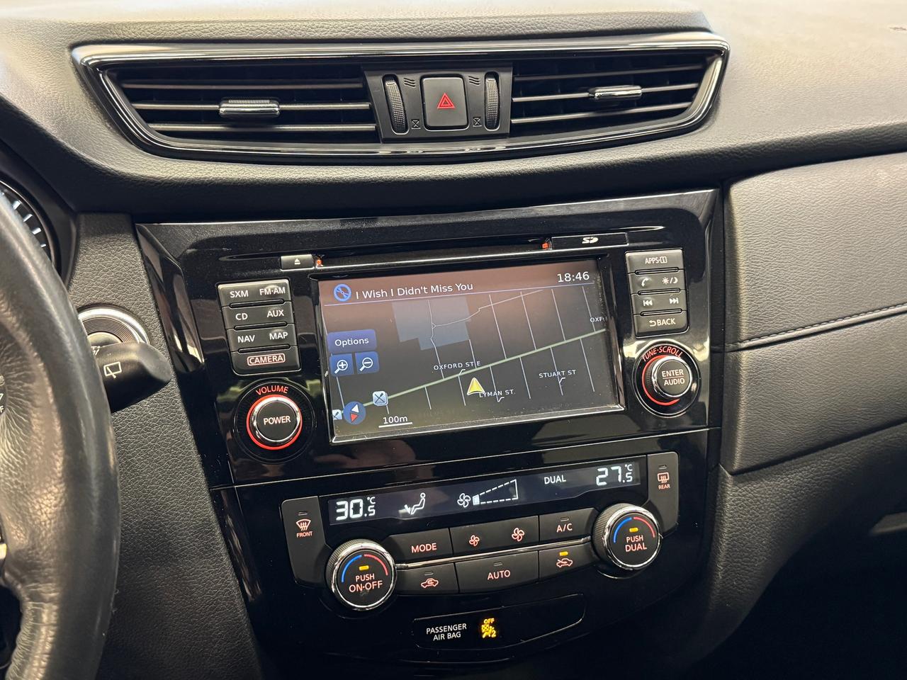 2017 Nissan Rogue SV Tech AWD+GPS+PANO Roof+Remote Start+360 Camera Photo