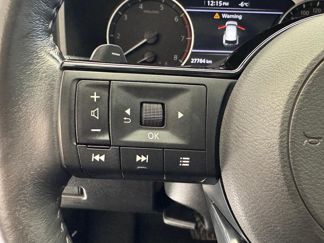 2021 Nissan Rogue SV Moonroof+BSM+Adaptive Cruise+CLEAN CARFAX Photo