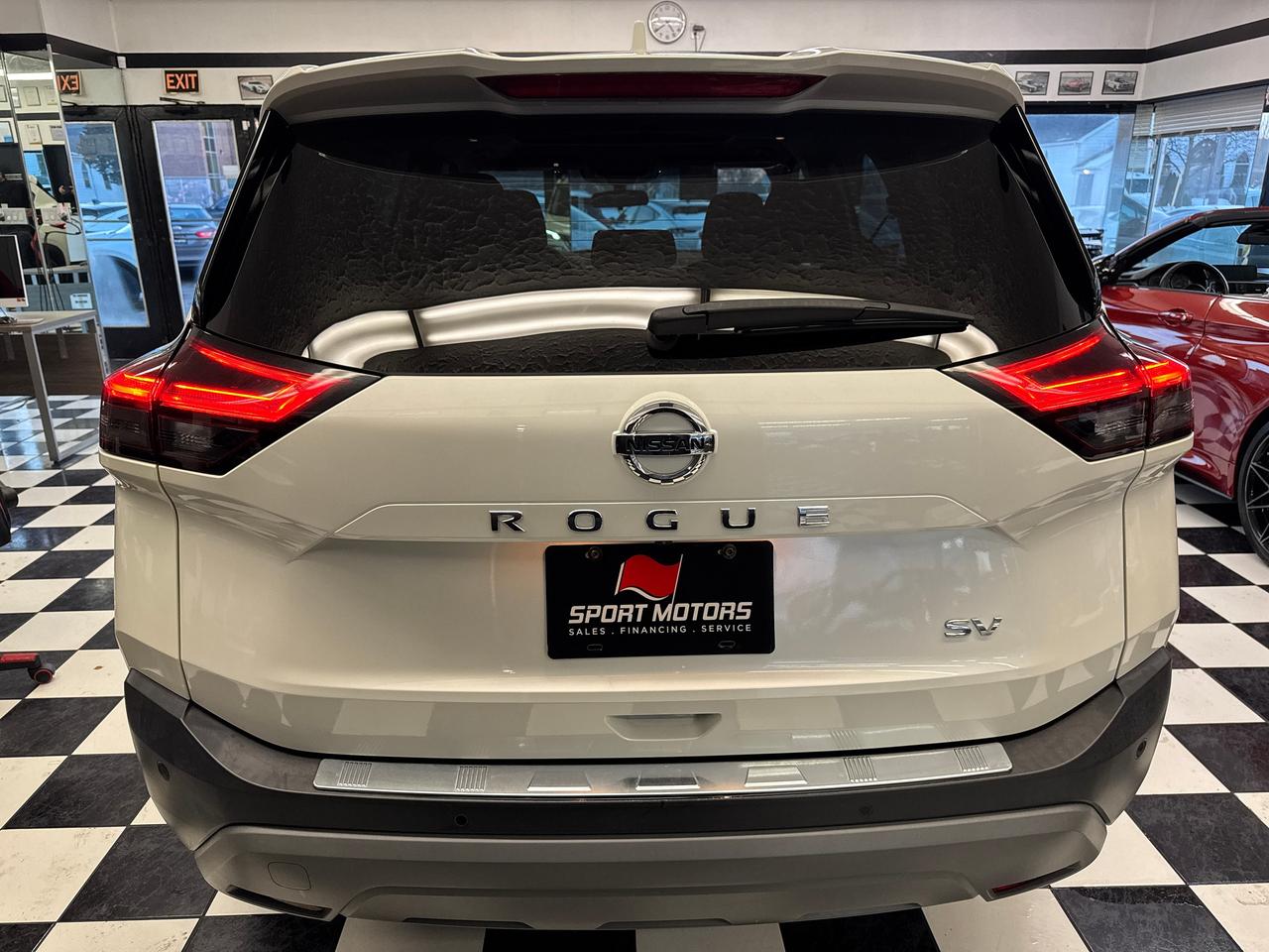 2021 Nissan Rogue SV Moonroof+BSM+Adaptive Cruise+CLEAN CARFAX Photo