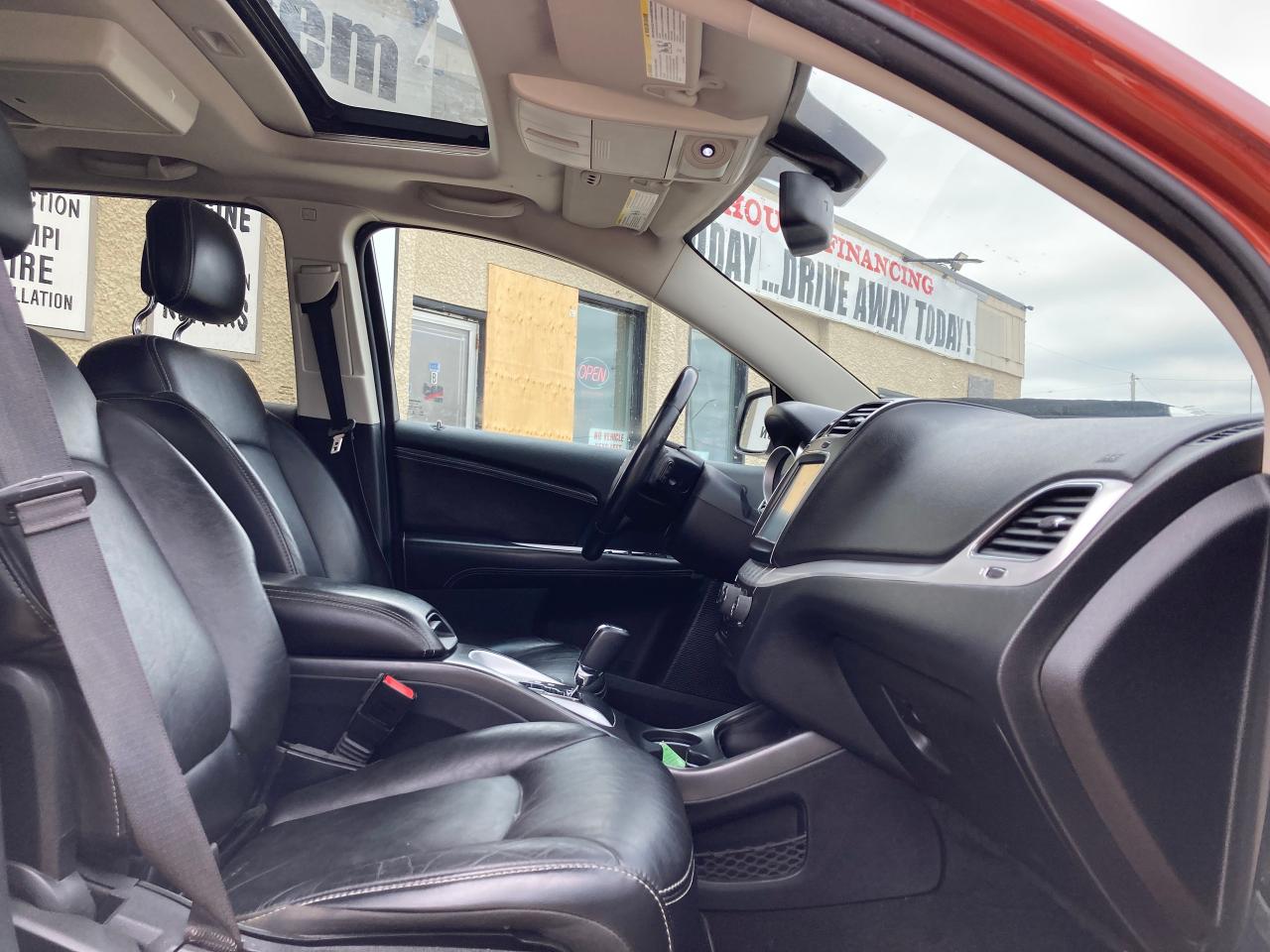 2013 Dodge Journey AWD 4dr R/T - Photo #8