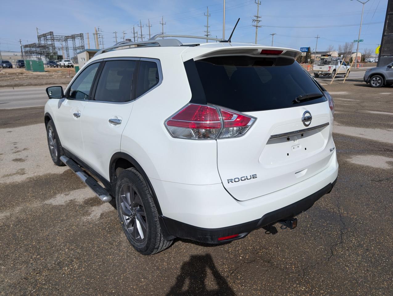 2016 Nissan Rogue SL | LOW KM | MB Owned | Leather | NAV - Photo #6