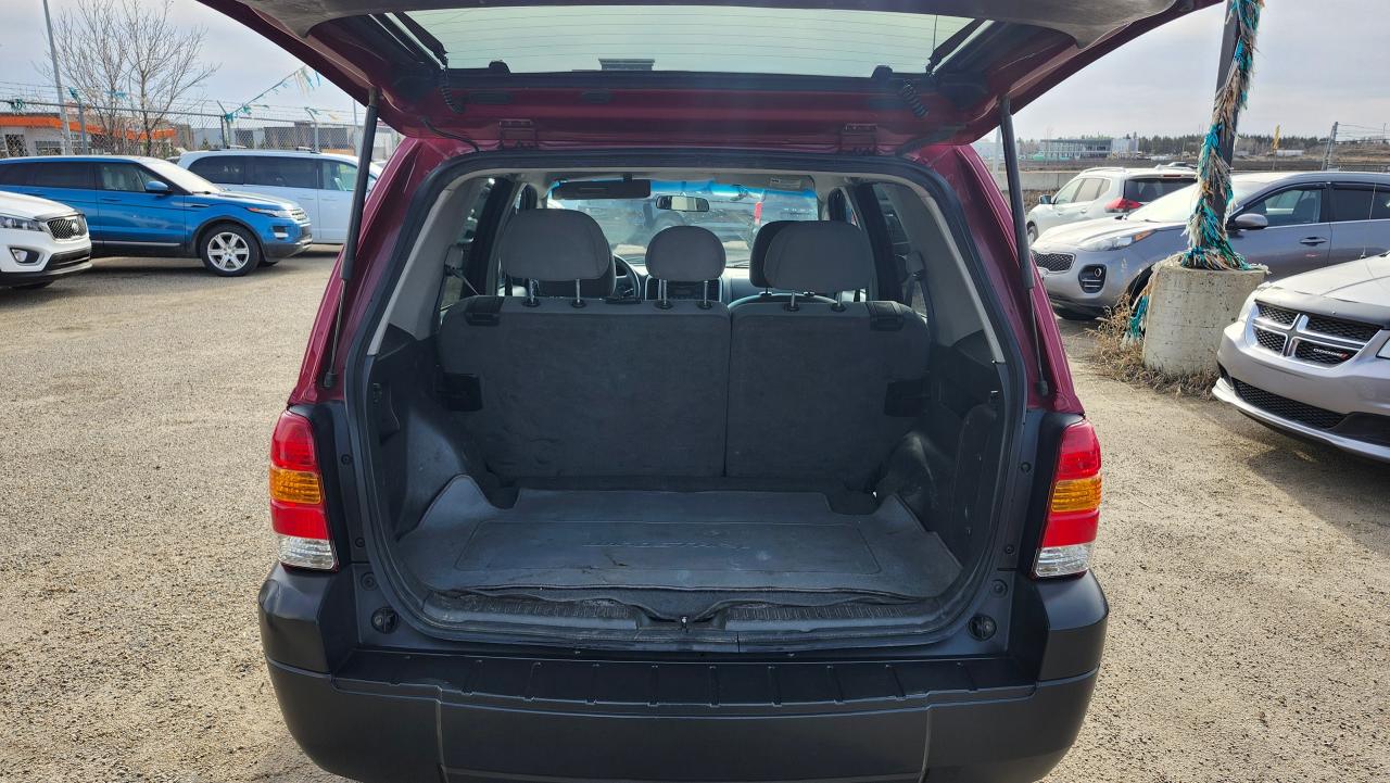 2005 Ford Escape XLT 4WD Auto - Photo #6