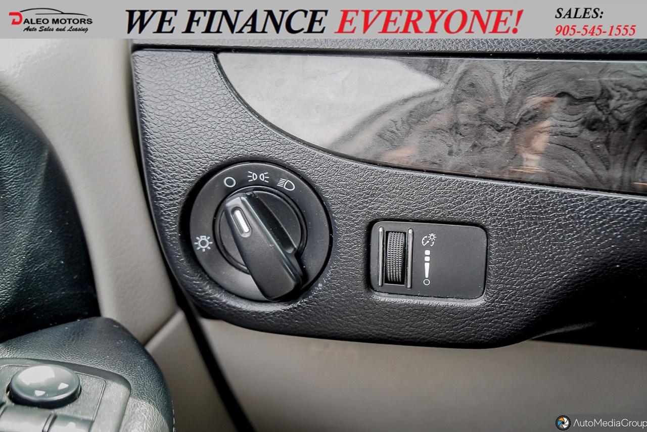 2016 Dodge Grand Caravan Canada Value Package / 7 PASS / WOOD TRIM