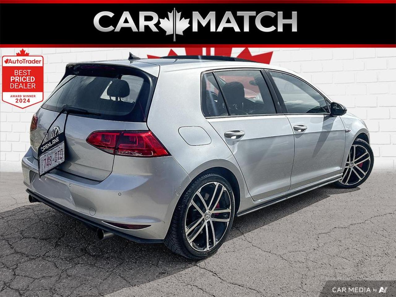 2017 Volkswagen Golf GTI / PERFORMANCE DSG / ROOF / LEATHER / NAV - Photo #7