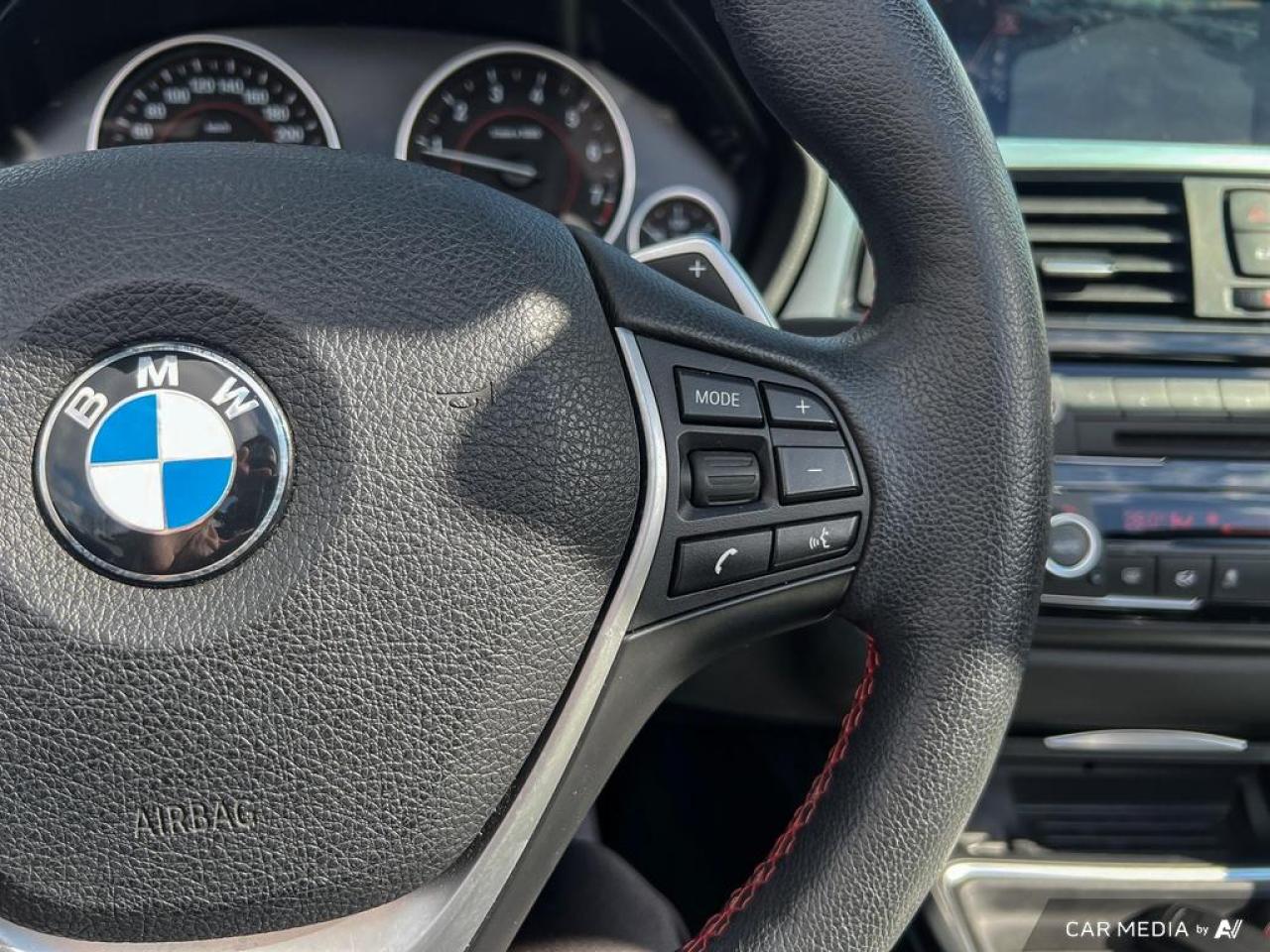 2014 BMW 4 Series 428i xDRIVE / CONVERTIBLE / NAV / LEATHER / AUTO - Photo #18