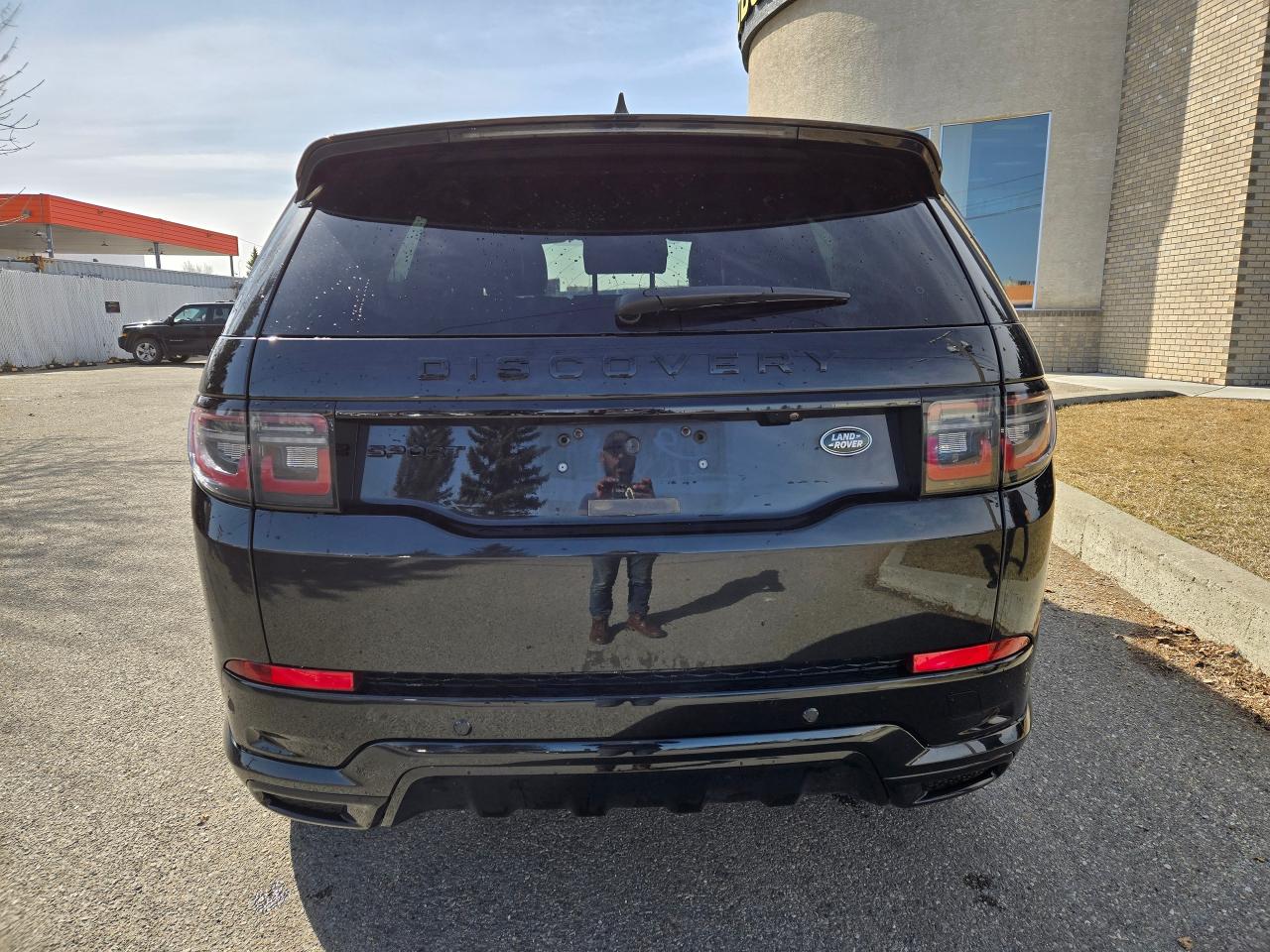 2021 Land Rover Discovery Sport R-Dynamic SE | ALL CREDIT ACCEPTED - Photo #6