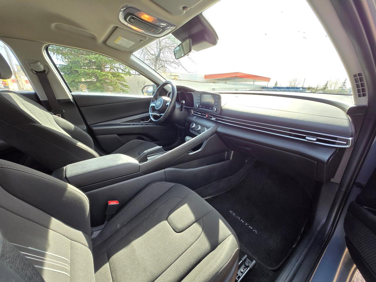 2022 Hyundai Elantra PREFERRED | ALL CREDIT ACCEPTED!! - Photo #11
