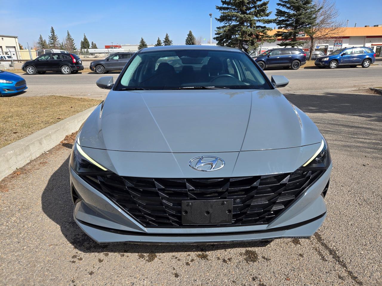 2022 Hyundai Elantra PREFERRED | ALL CREDIT ACCEPTED!! - Photo #2