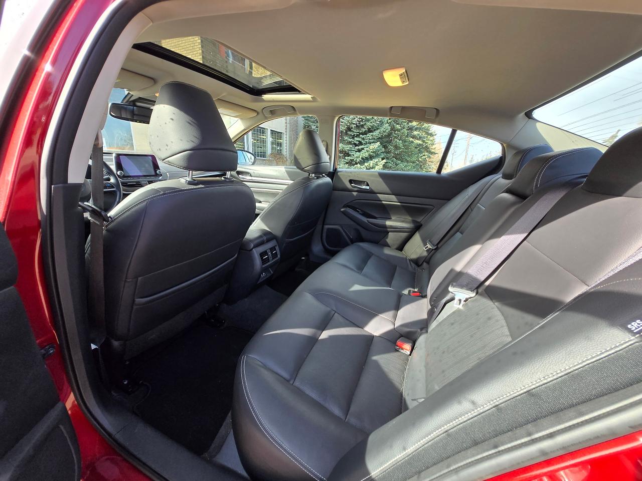 2022 Nissan Altima Platinum | ALL CREDIT ACCEPTED!! - Photo #18