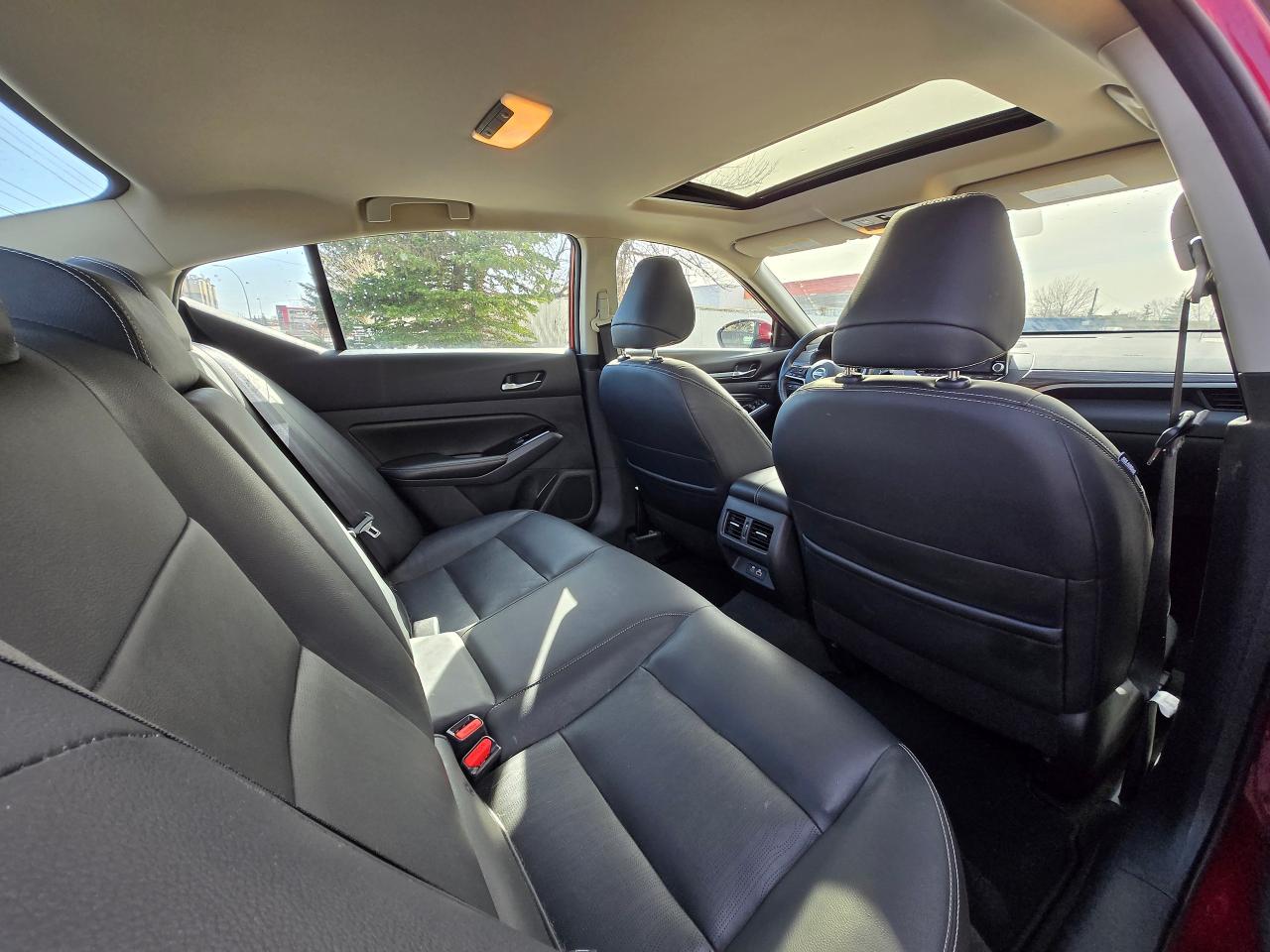 2022 Nissan Altima Platinum | ALL CREDIT ACCEPTED!! - Photo #16