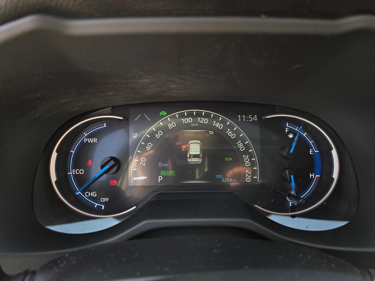 2024 Toyota RAV4 Hybrid XLE | ALL CREDIT ACCEPTED!! - Photo #16