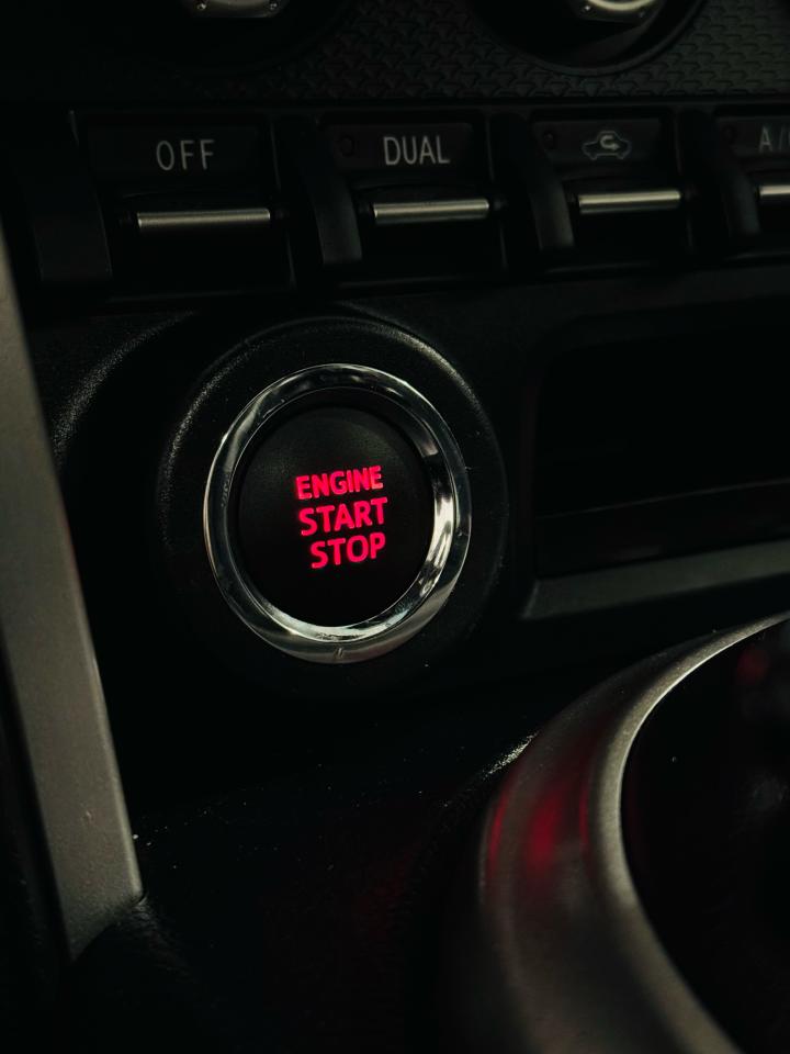 2015 Subaru BRZ Limited - Photo #14