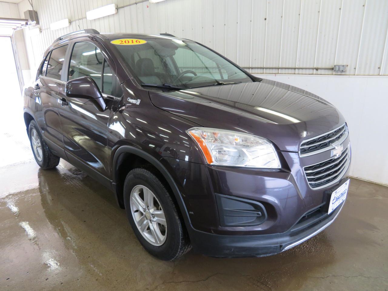 Used 2016 Chevrolet Trax LT Rear Vision Camera, Bose Speaker System, Power Sunroof for sale in Killarney, MB