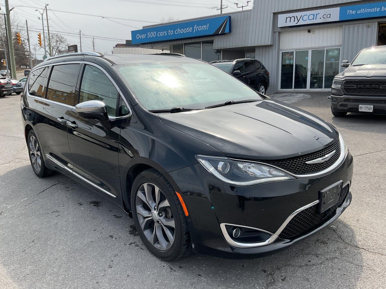 Used 2017 Chrysler Pacifica Limited 3.6L 4DR WGN LIMITED!!!  SUNROOF. HEATED SEATS. LEATHER. NAV. BACKUP CAM. BLUETOOTH. A/C. CRUISE. PWR GROUP. PERFECT FOR THE WHOLE FAMILY!!! for sale in Kingston, ON
