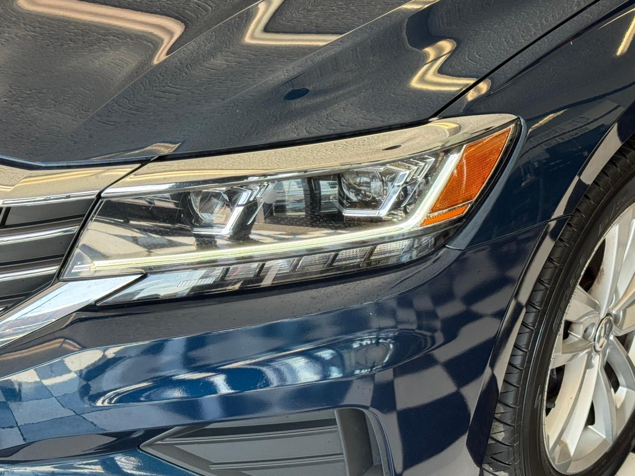 2021 Volkswagen Passat HIGHLINE+Adaptive Cruise+Roof+BSM+CLEAN CARFAX - Photo #41