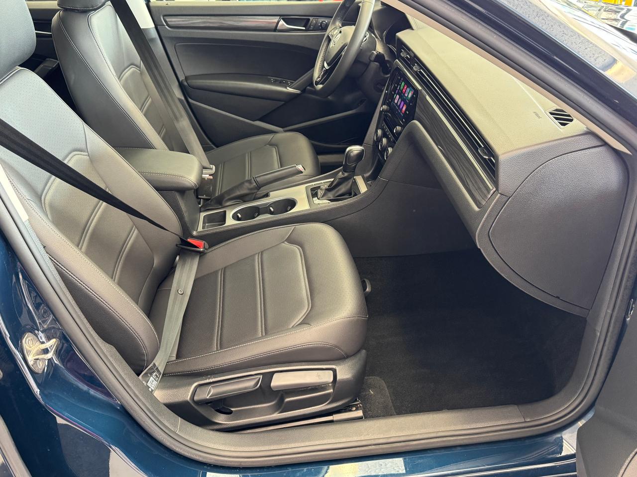 2021 Volkswagen Passat HIGHLINE+Adaptive Cruise+Roof+BSM+CLEAN CARFAX - Photo #25
