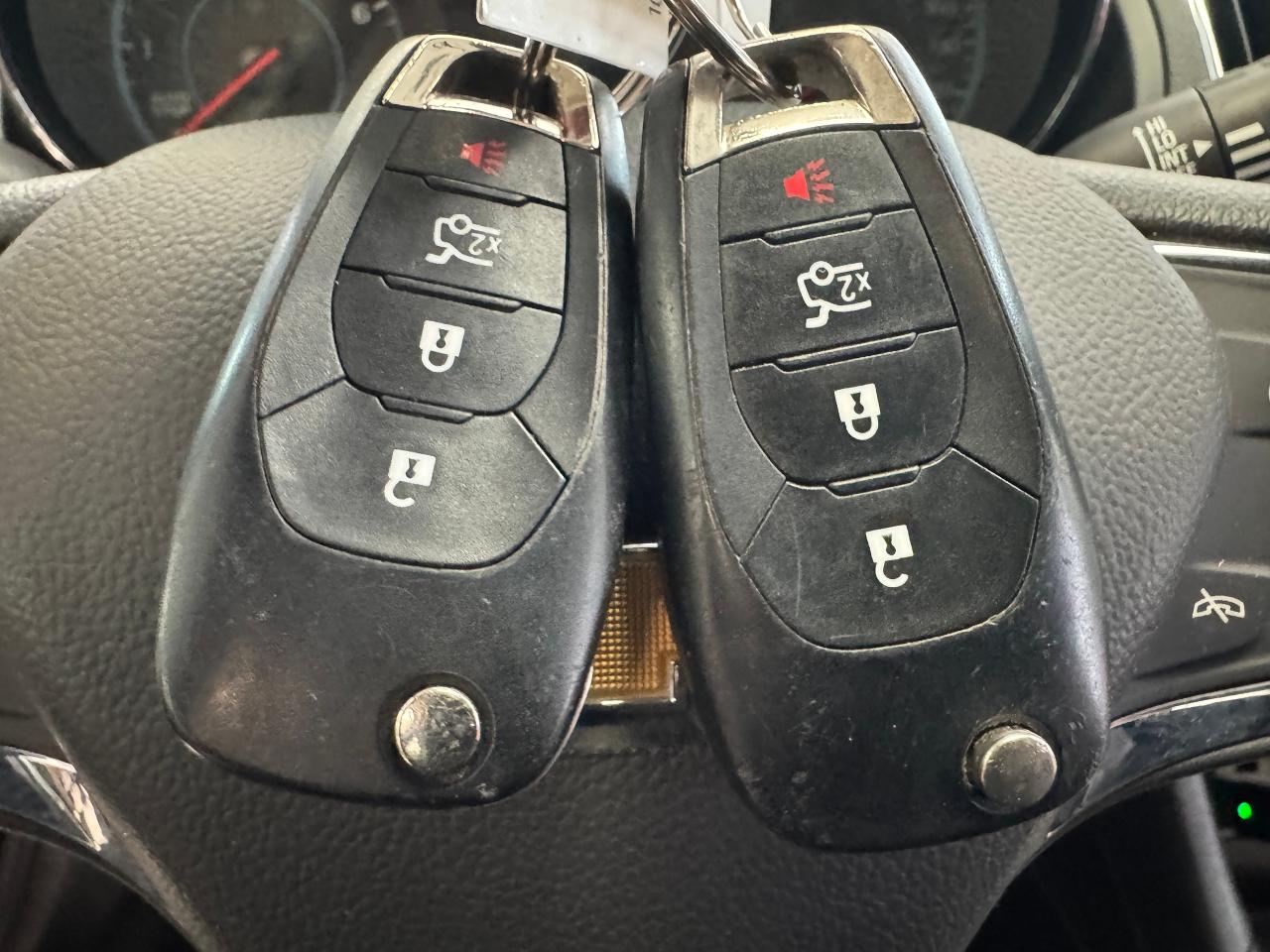 2018 Chevrolet Cruze LT+New Tires+Camera+ApplePlay+CLEAN CARFAX - Photo #17