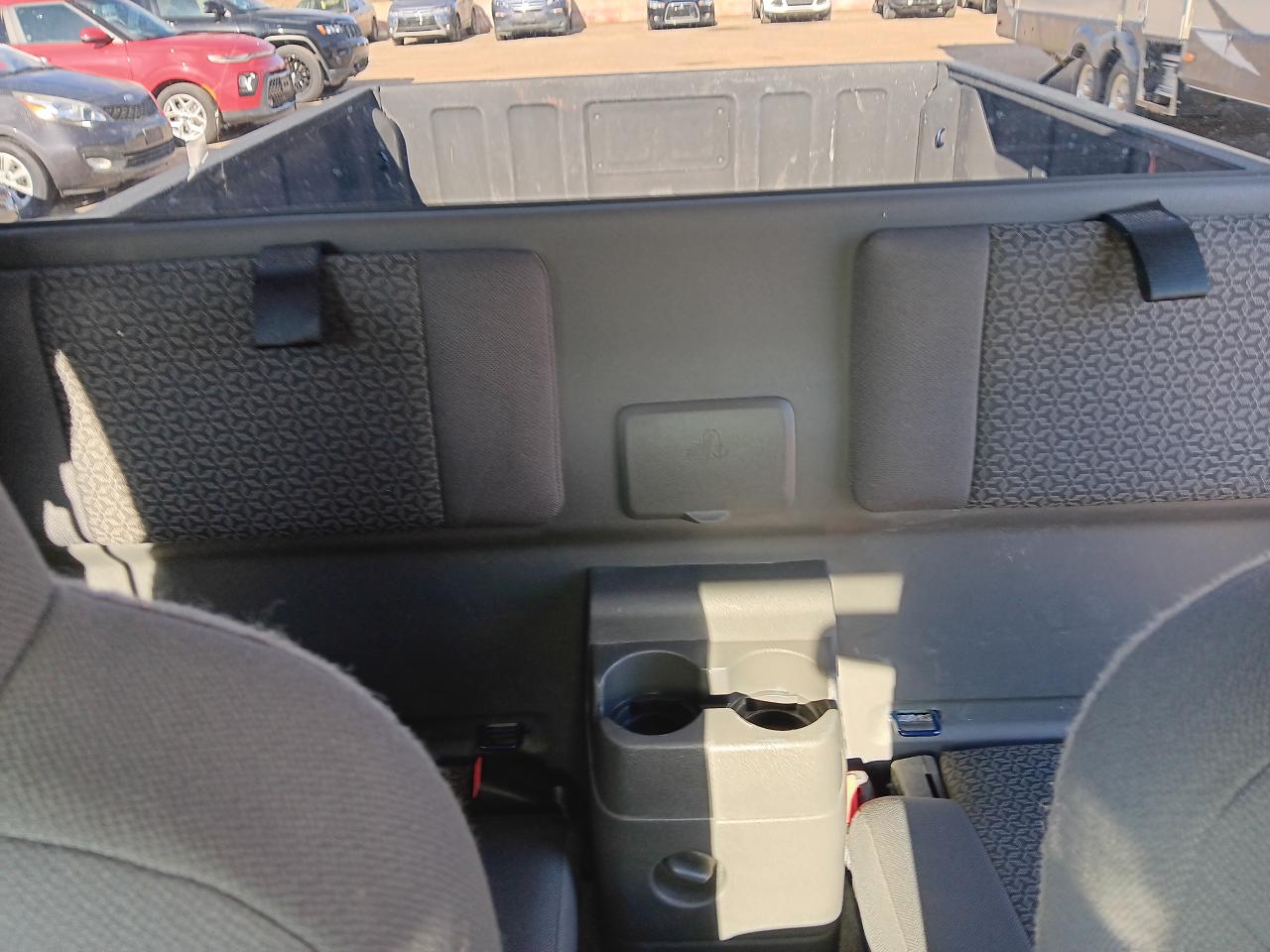 2005 GMC Canyon SLE, Extcab, Automatic, Alloys - Photo #13