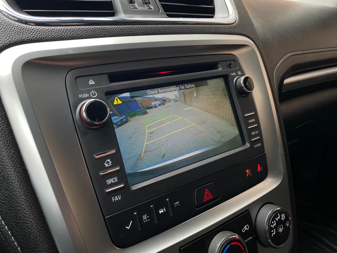 2016 GMC Acadia AWD-PANORAMIC SUNROOF-CAMERA-7 PASSENGER - Photo #27