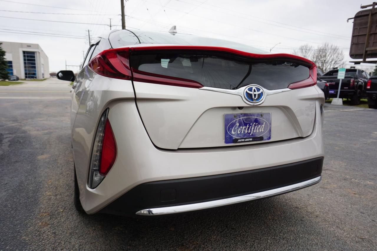 2018 Toyota Prius Prime PREMIUM PLUG-IN CERTIFIED *2nd WINTER* NAV CAMERA HEATED SEAT/STEERING LANE DEPARTURE - Photo #5