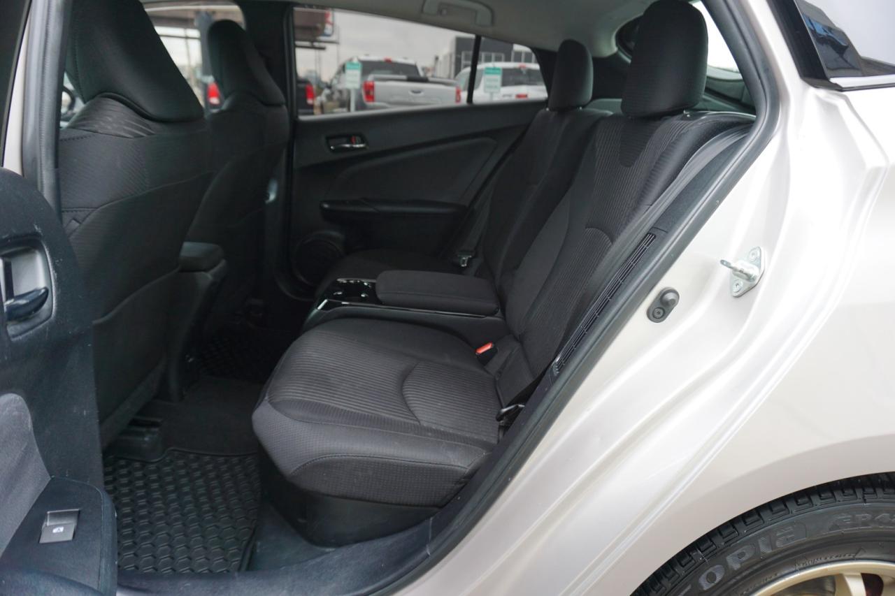 2018 Toyota Prius Prime PREMIUM PLUG-IN CERTIFIED *2nd WINTER* NAV CAMERA HEATED SEAT/STEERING LANE DEPARTURE - Photo #15