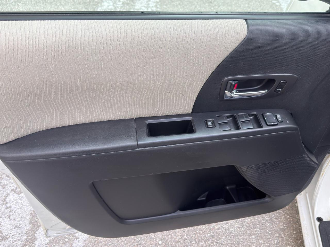 2010 Mazda MAZDA5 4DR WGN MAN GS - Photo #9