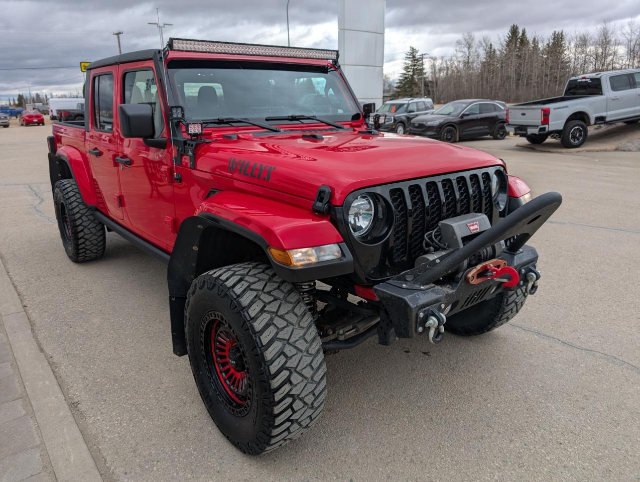 2023 Jeep Gladiator Sport S Photo5