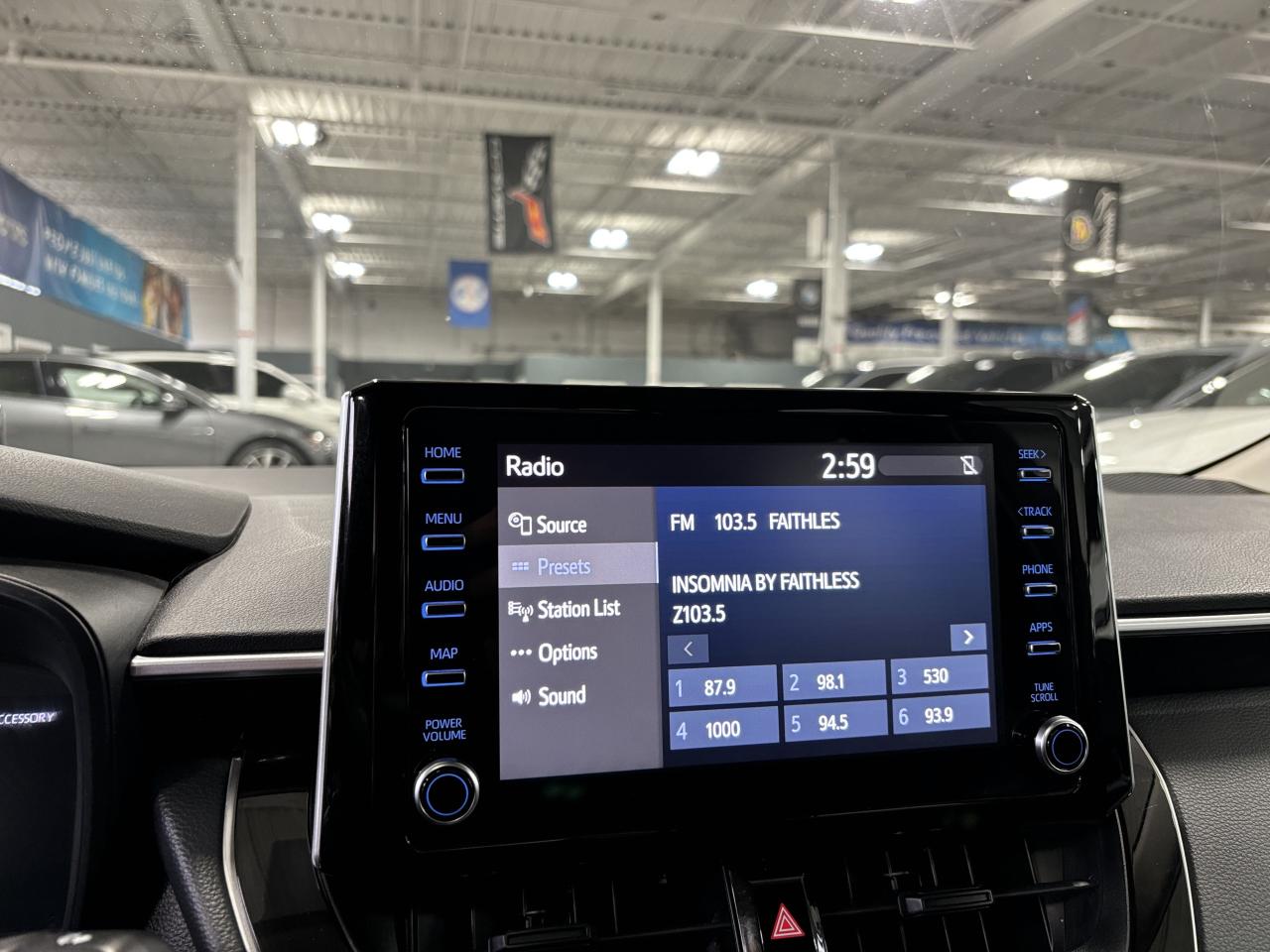 2020 Toyota Corolla LE UPGRADE|CVT|ALLOYS|SUNROOF|WIRELESSCHARGING|+++ - Photo #15