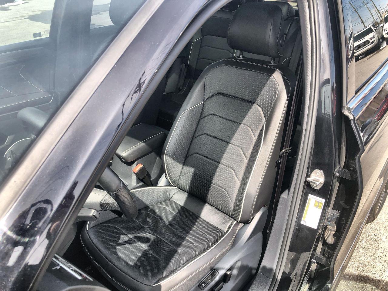 2024 Volkswagen Tiguan Highline R-Line LEATHER, PANO. ROOF, NAVI, HTD. SE Photo