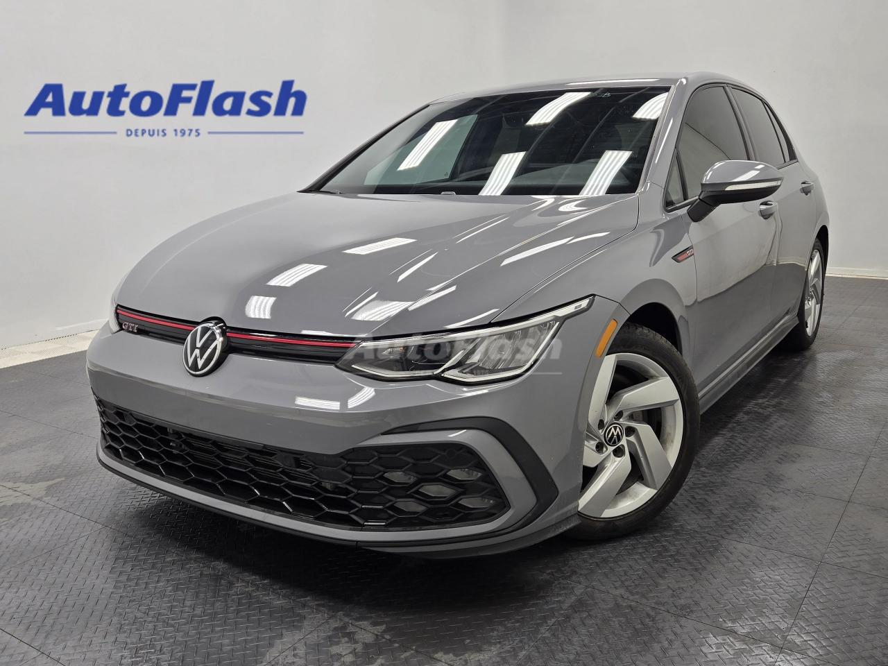 Used 2022 Volkswagen Golf GTI 2.0L TURBO 241HP, SIEGES + VOLANT CHAUFFANTS for sale in Saint-Hubert, QC