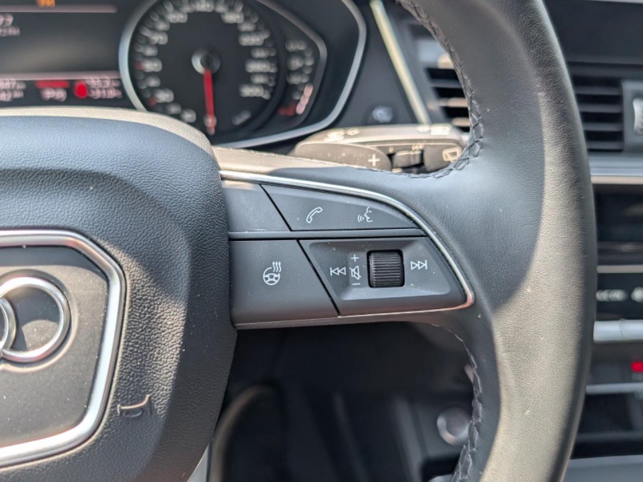 2023 Audi Q5 Komfort 45 TFSI quattro  **HTD SW - PWR GATE** Photo