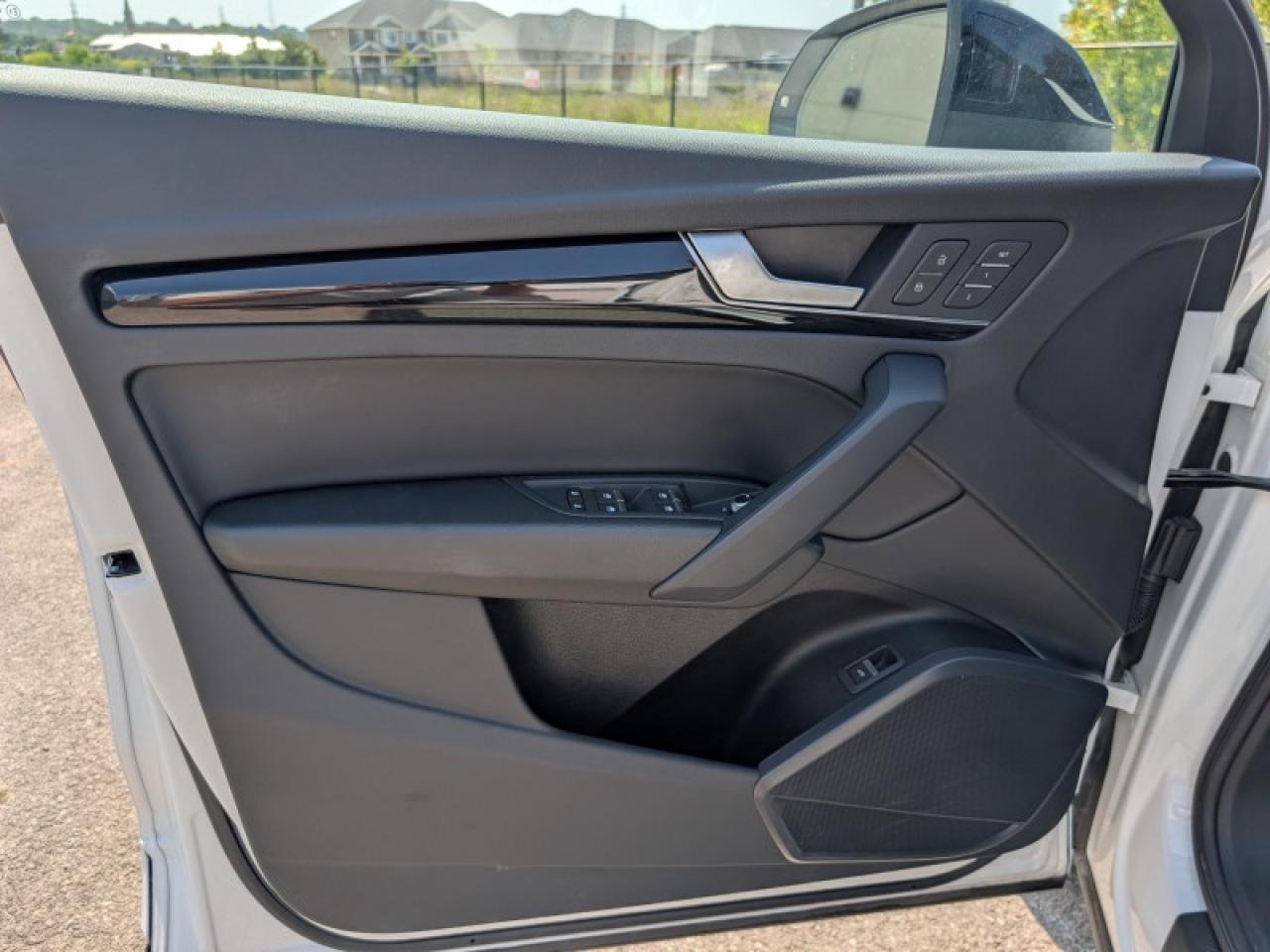 2023 Audi Q5 Komfort 45 TFSI quattro  **HTD SW - PWR GATE** Photo
