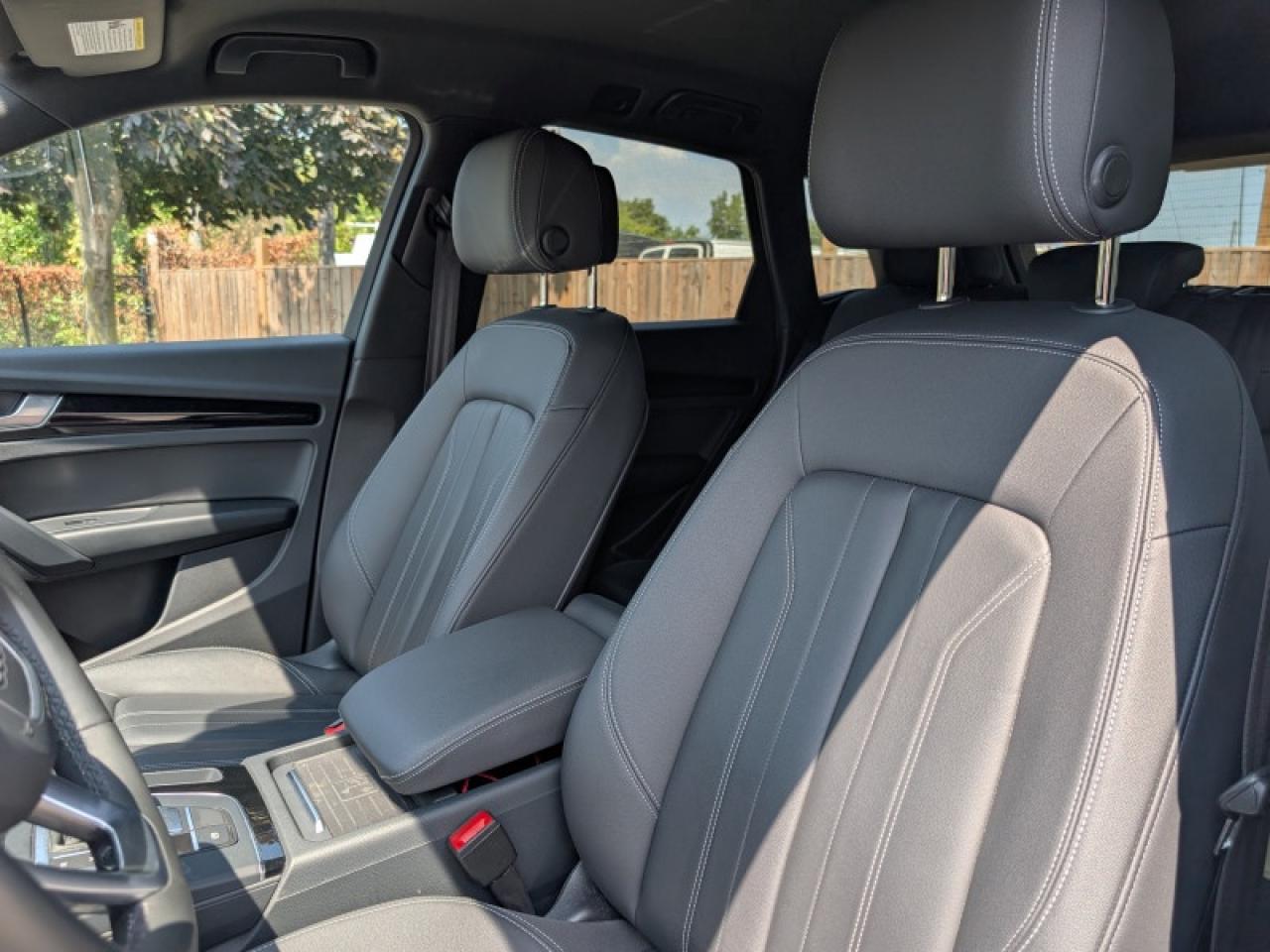 2023 Audi Q5 Komfort 45 TFSI quattro  **HTD SW - PWR GATE** Photo