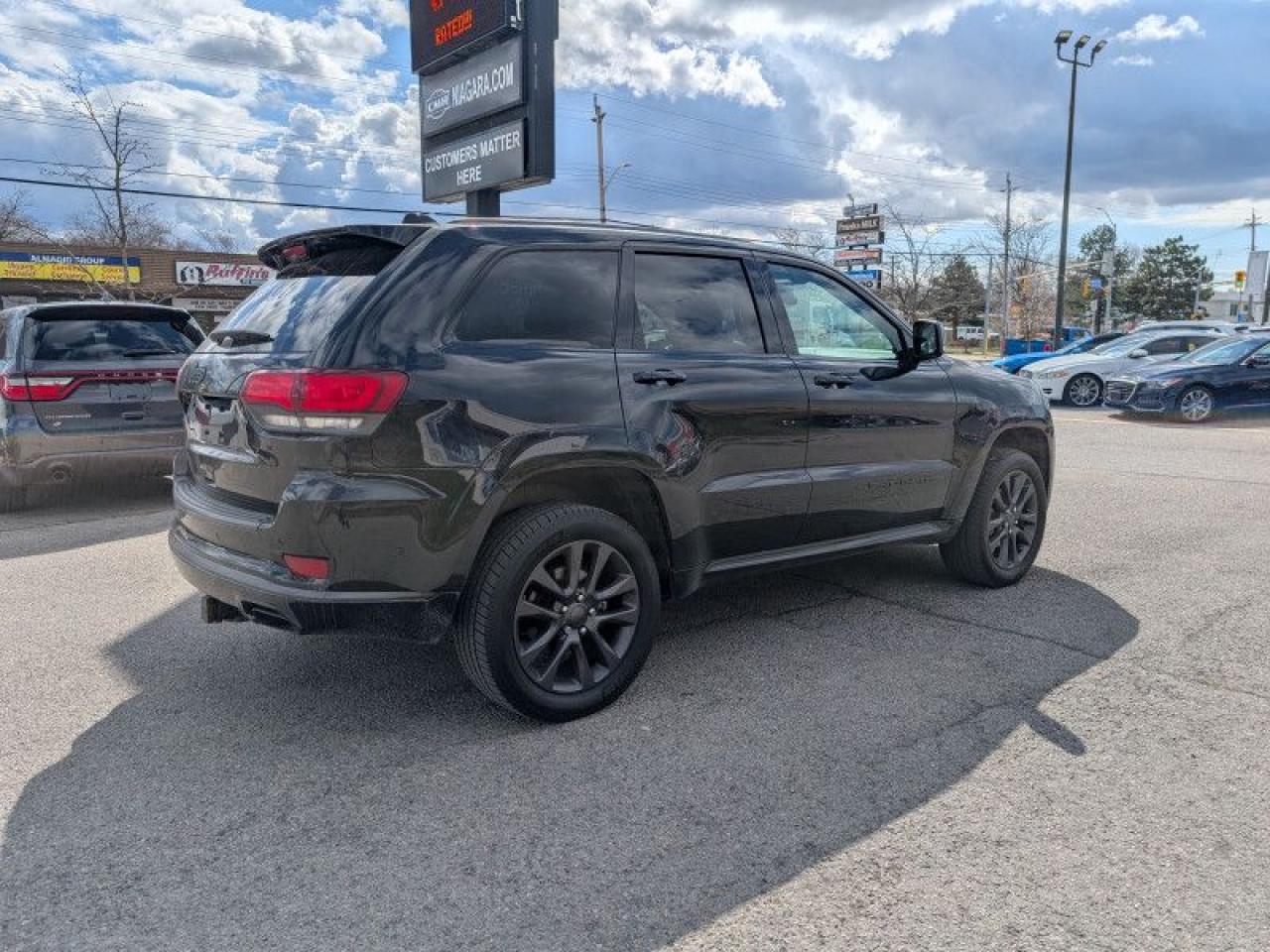 2018 Jeep Grand Cherokee High Altitude II  **LOADED** Photo4