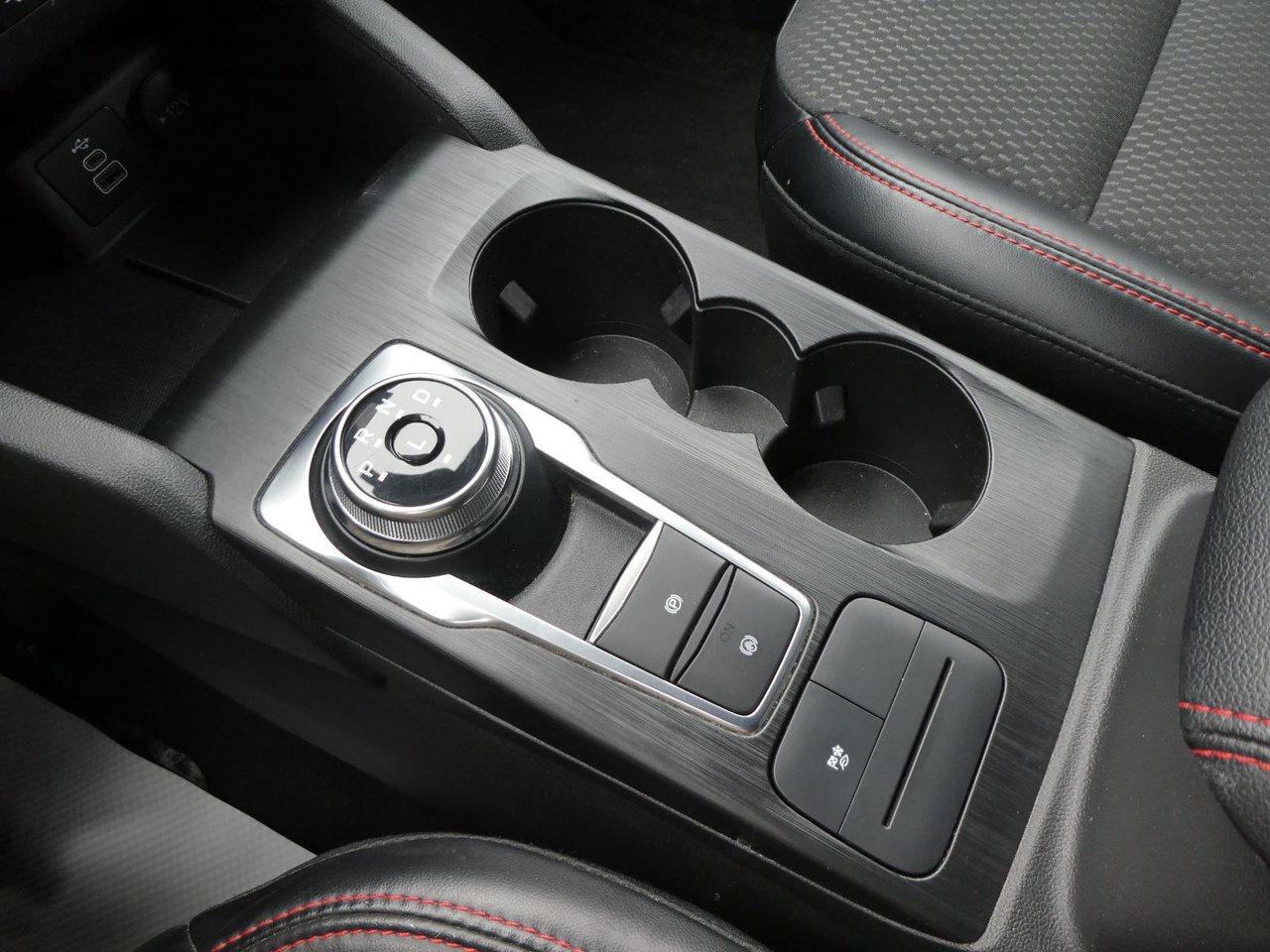 2024 Ford Escape ST-Line Photo