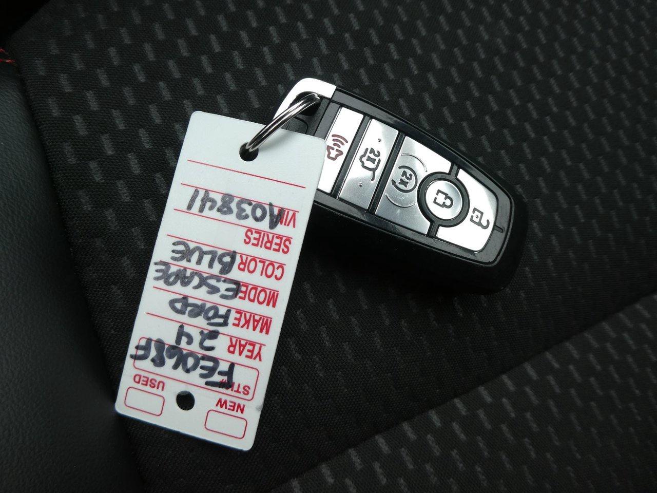 2024 Ford Escape ST-Line Photo