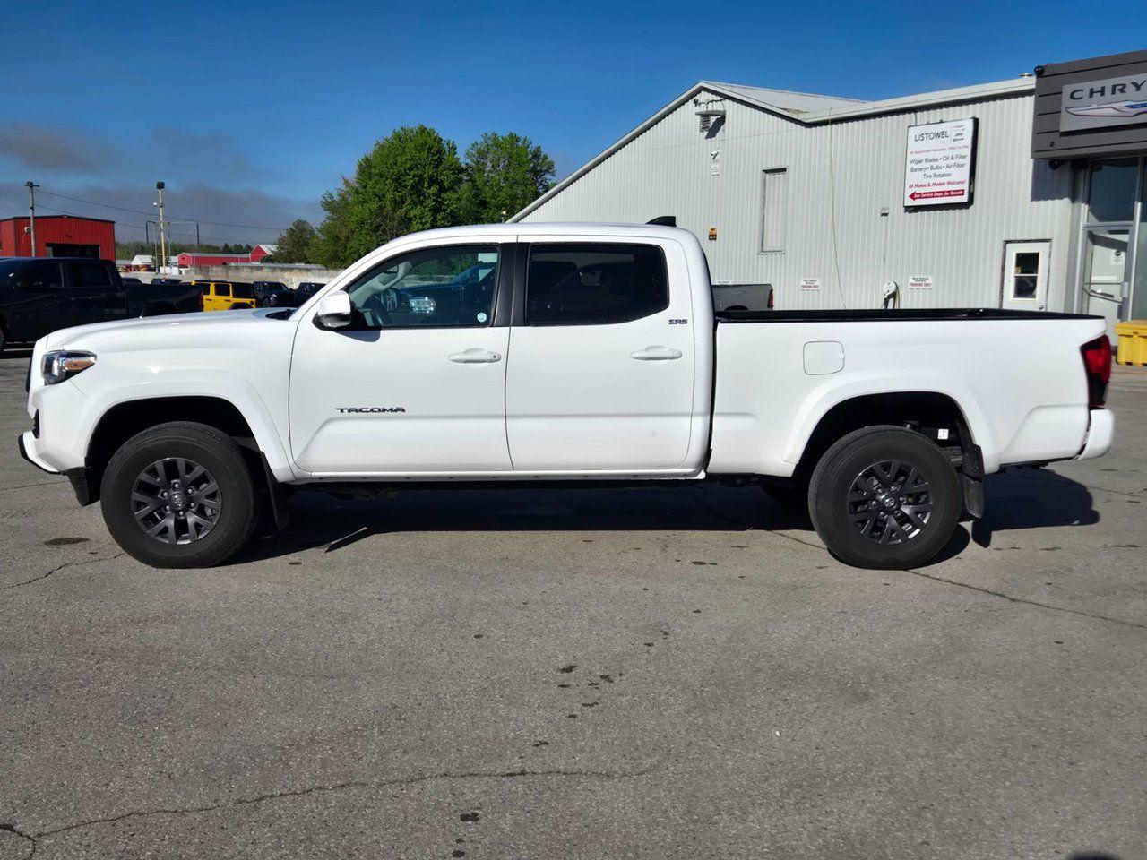 2022 Toyota Tacoma Base - Photo #8