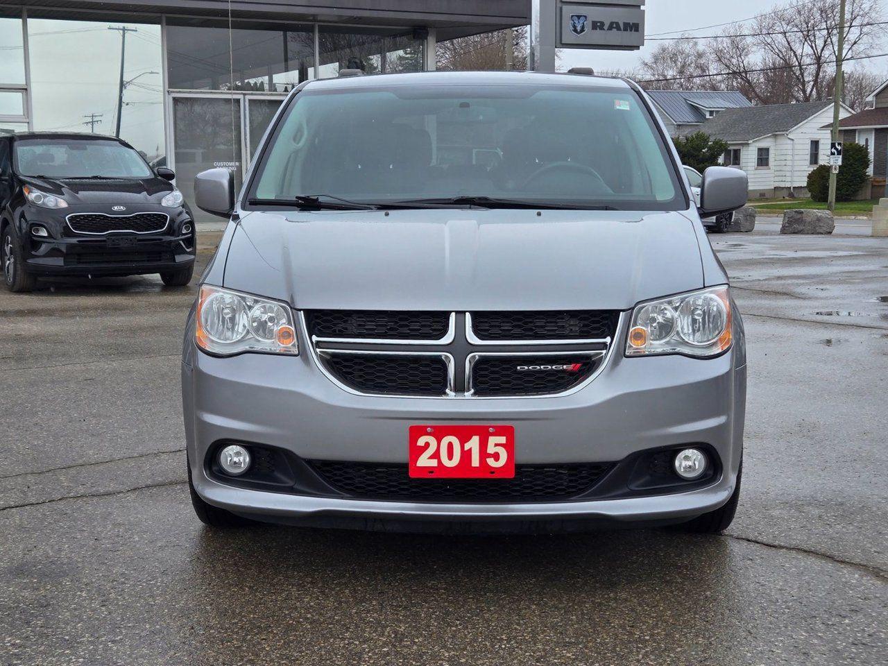 2015 Dodge Grand Caravan Crew Plus - Photo #2