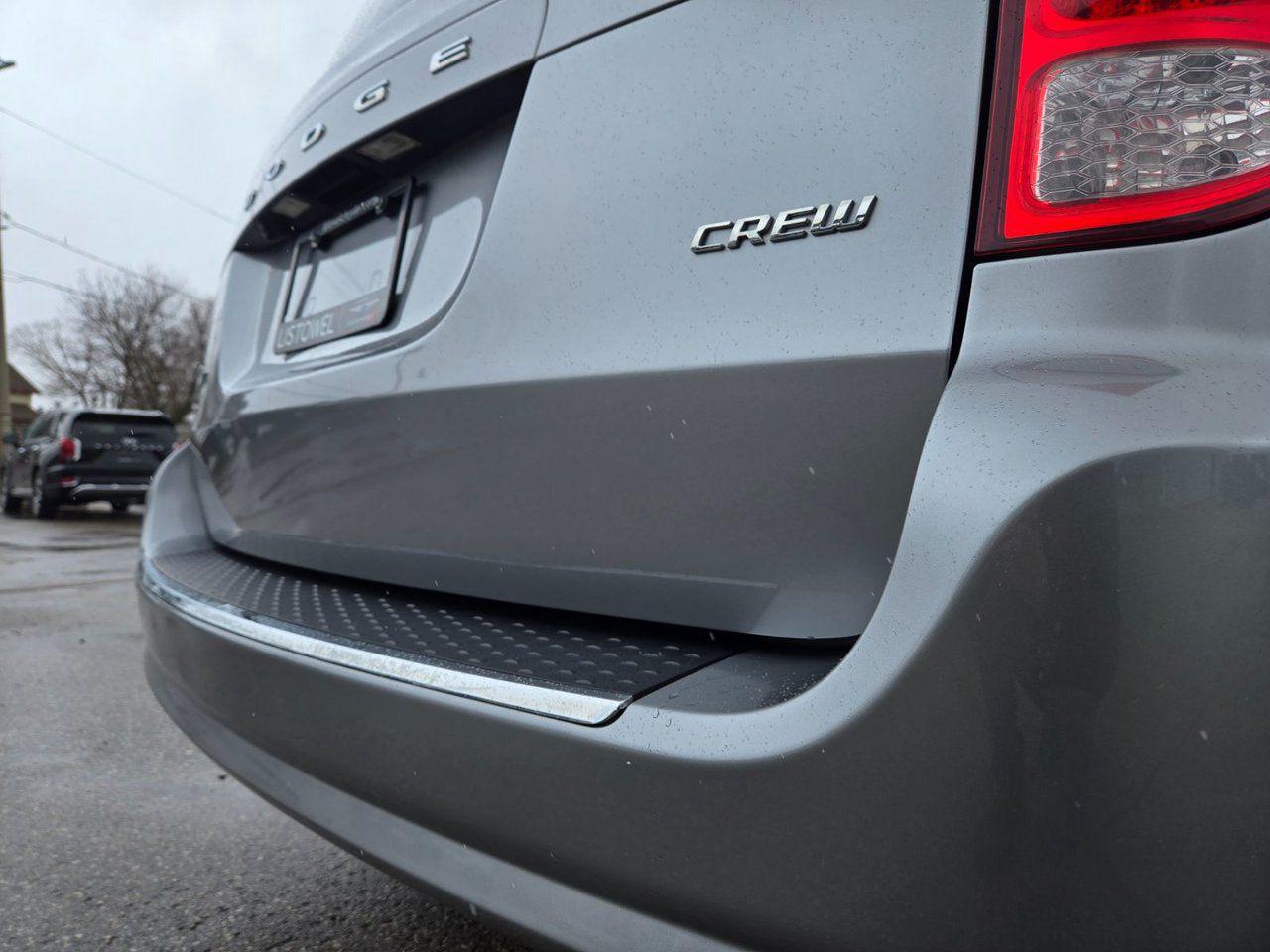 2015 Dodge Grand Caravan Crew Plus - Photo #11