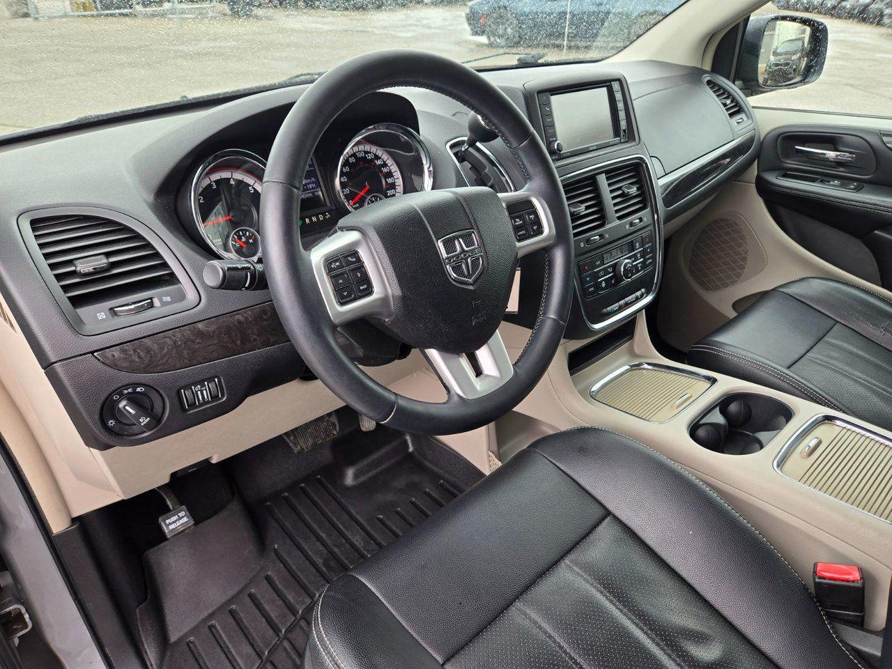 2015 Dodge Grand Caravan Crew Plus - Photo #13